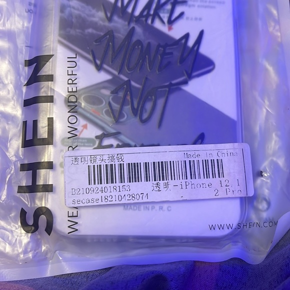 iPhone 12 Pro cases brand-new never been used - Picture 5 of 8